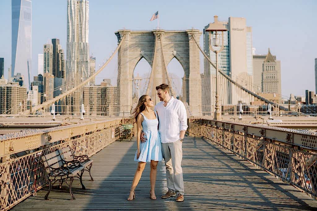 Brooklyn bridge engagement photos