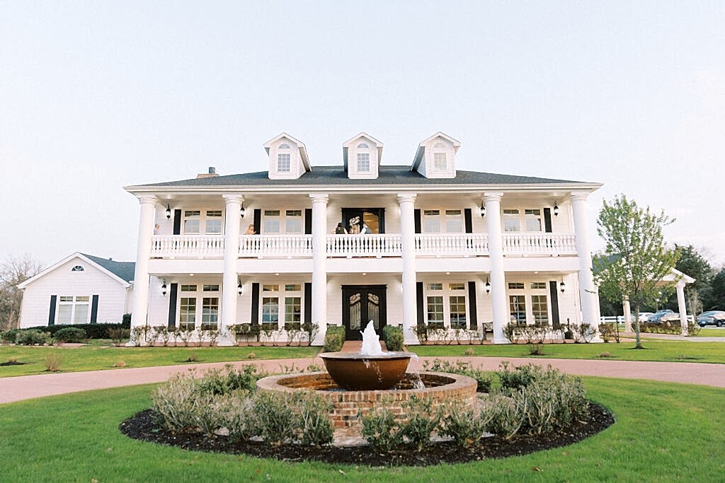Dallas wedding venue - The Springs in Rockwall